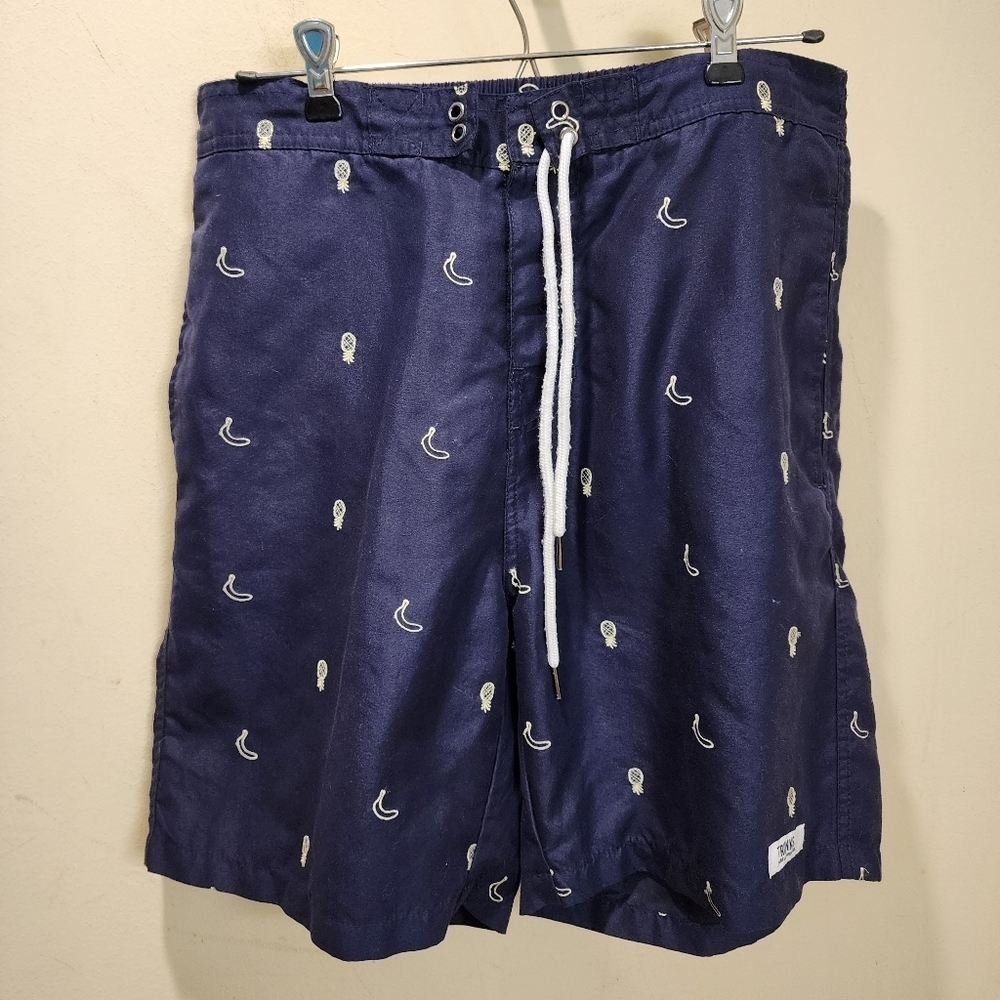 Trunks Surf and Swim Co. Nave Blur banana pinapple print swimmer short M